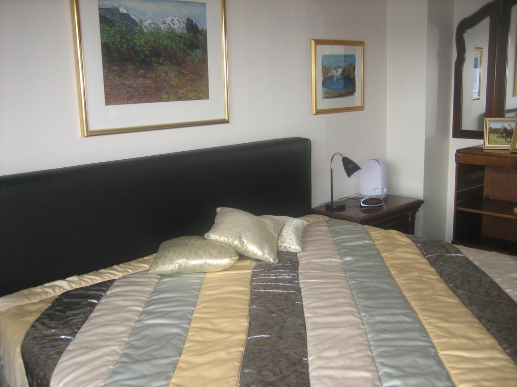 Guesthouse Bina 雷克雅維克 外观 照片